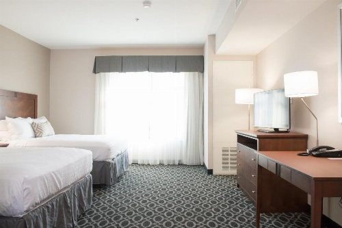 Bluemont Hotel image 28