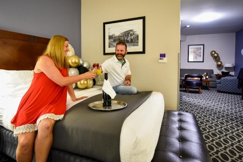 Bluemont Hotel image 41